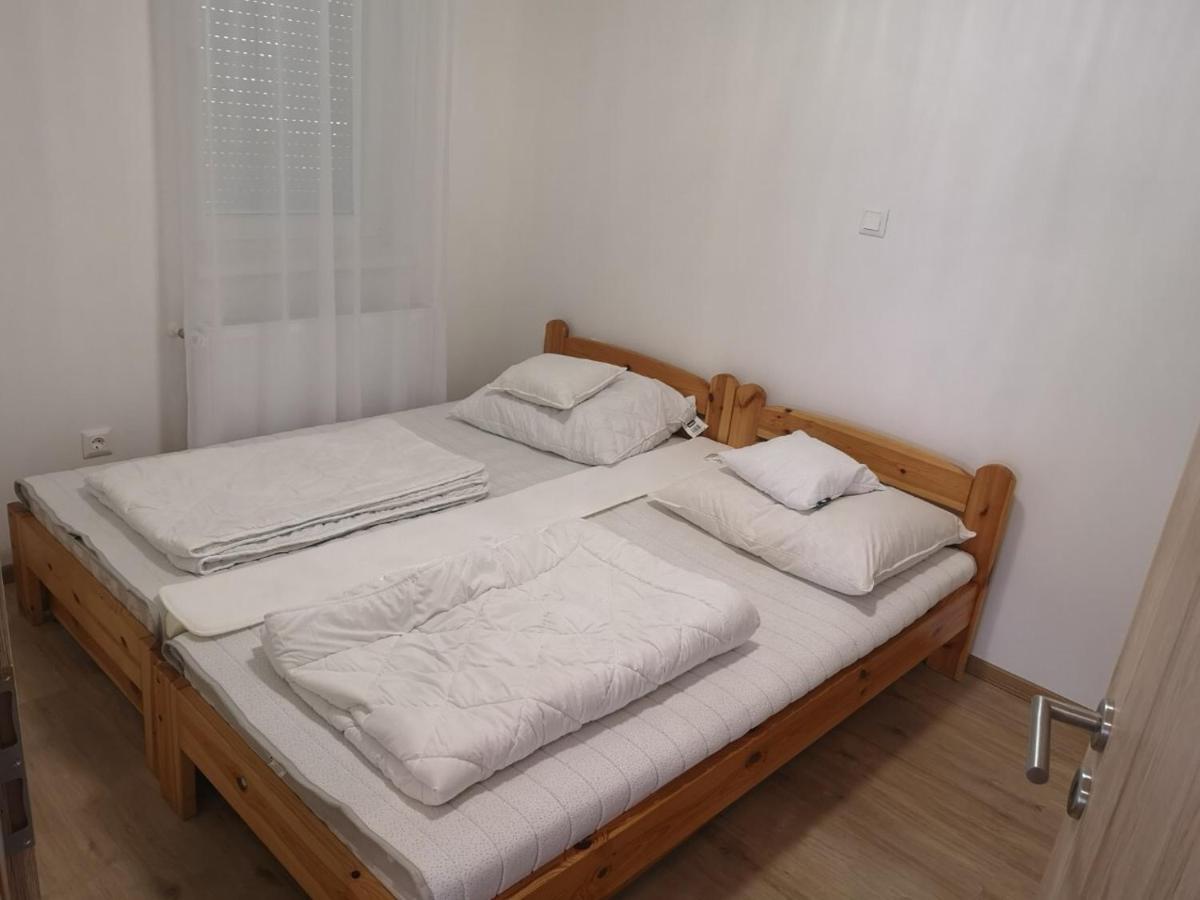 Nella Apartman Leilighet Siófok Eksteriør bilde